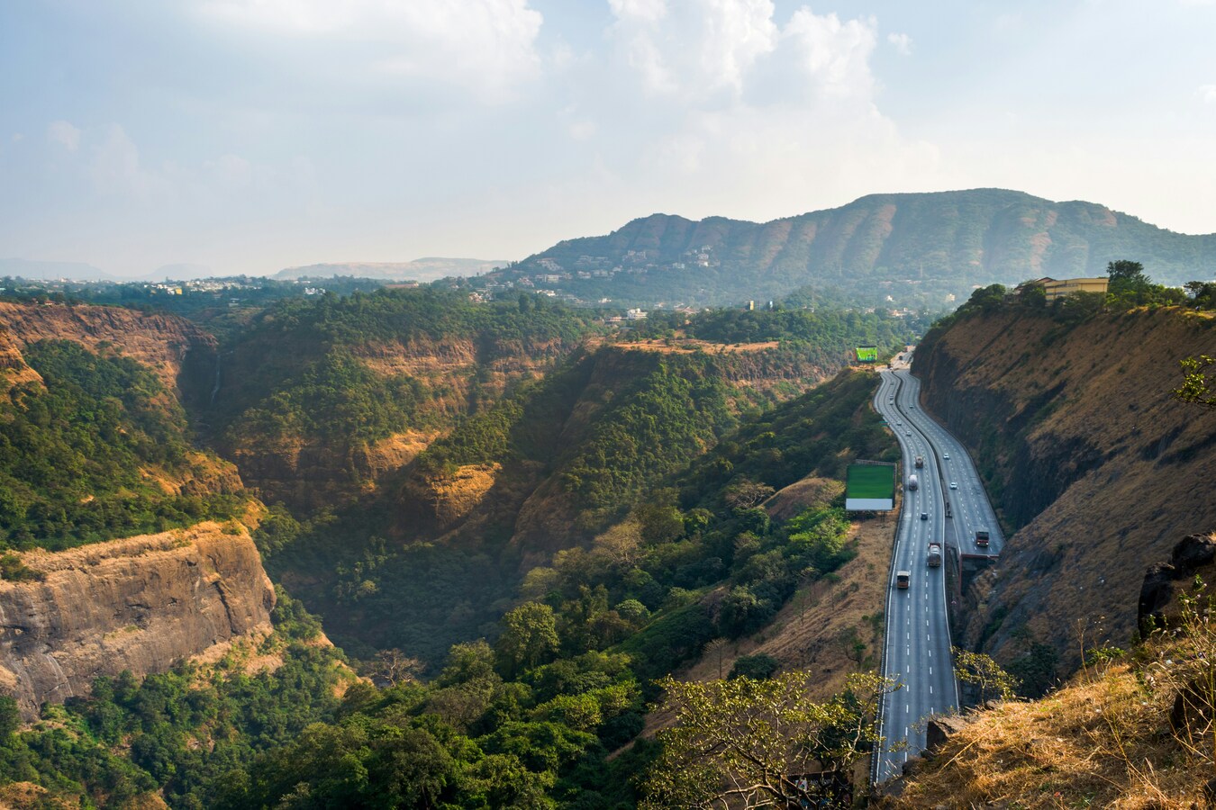 Best Time to Visit Khandala in 2026